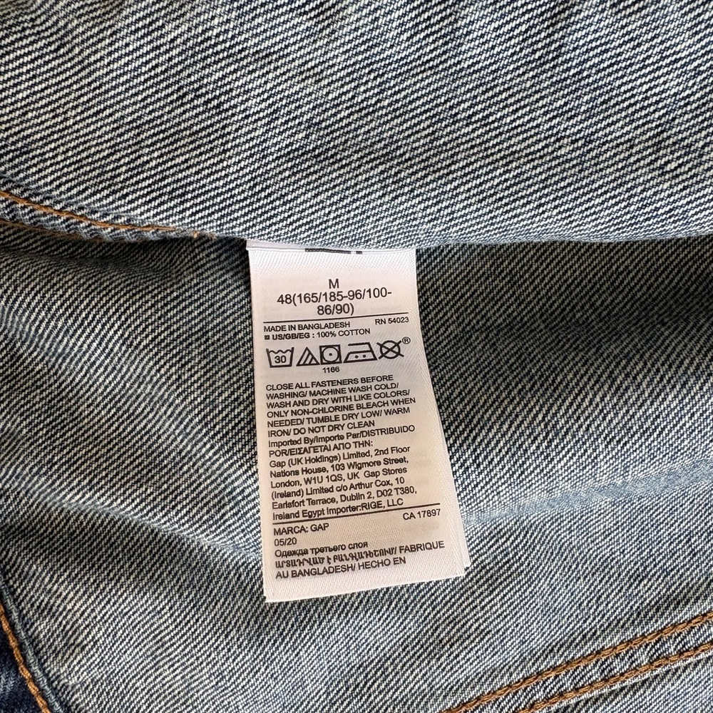 Gap Medium Blue Washed Denim Jacket - image 4